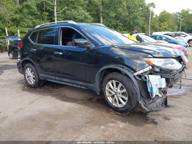 2017 NISSAN ROGUE SV