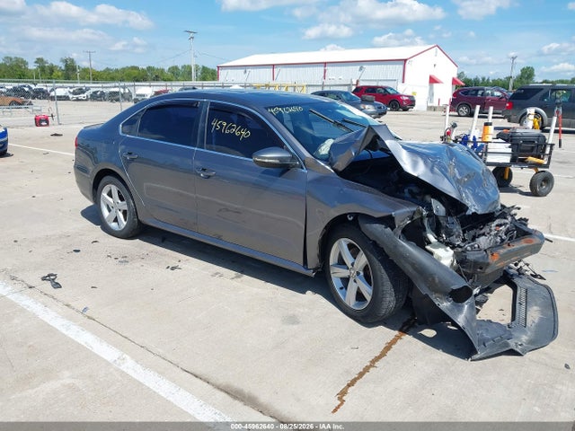 2012 VOLKSWAGEN PASSAT 2.5L SE