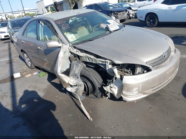 2004 TOYOTA CAMRY LE