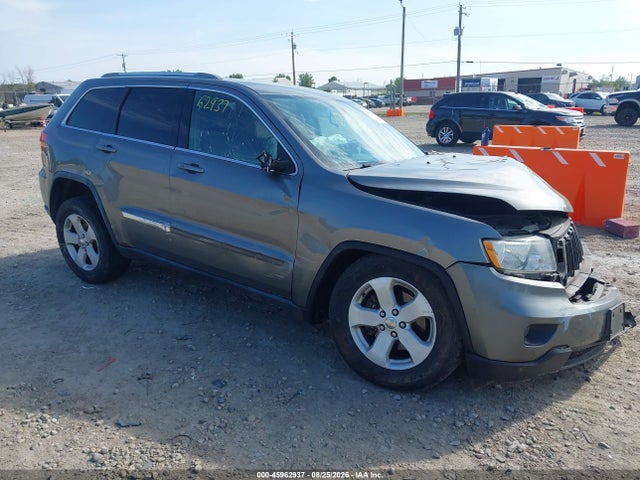 2011 JEEP GRAND CHER LAREDO