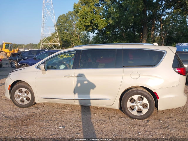 2017 CHRYSLER PACIFICA TOURING-L PLUS 14