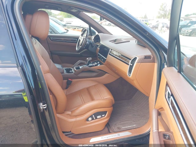 2021 PORSCHE CAYENNE S 5