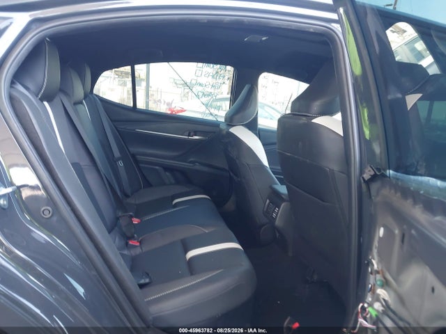 2026 TOYOTA CAMRY SE 8