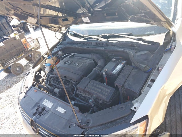 صورة 10 لـ 2014 Volkswagen JETTA 1.8T SE