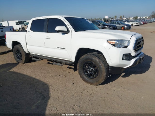 2022 TOYOTA TACOMA SR5 V6