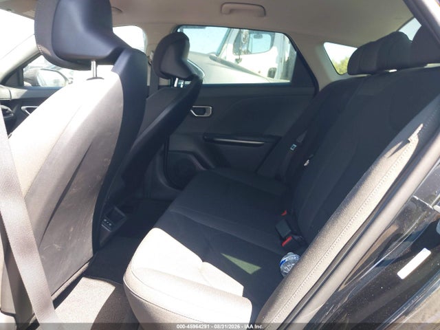 2026 KIA K4 LXS 8