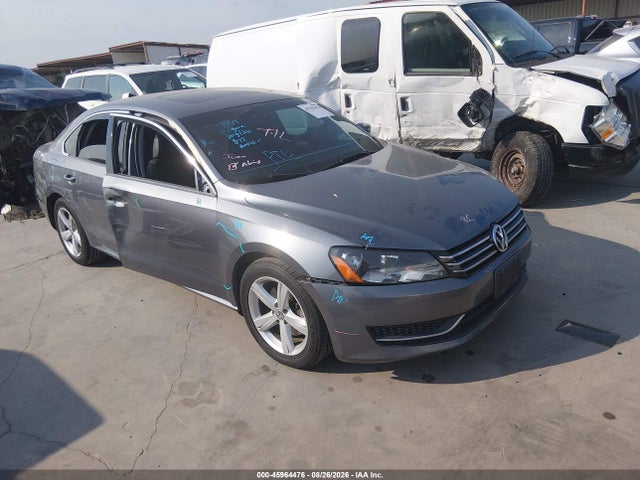 2013 VOLKSWAGEN PASSAT 2.5L SE