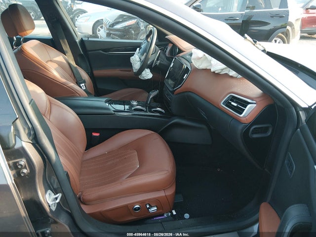 2023 MASERATI GHIBLI MODENA 5