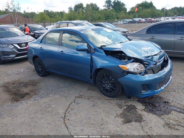 2013 TOYOTA COROLLA LE