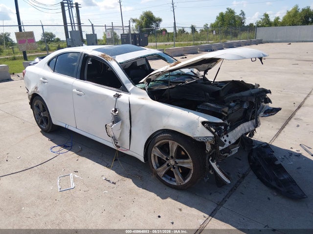 2011 LEXUS IS 