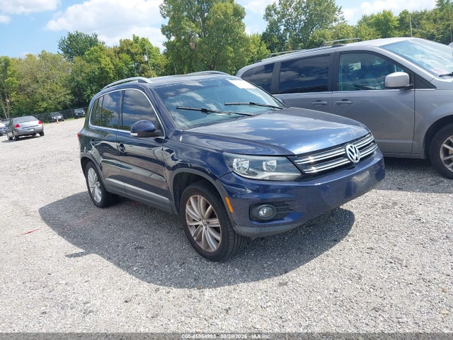 2012 VOLKSWAGEN TIGUAN SE