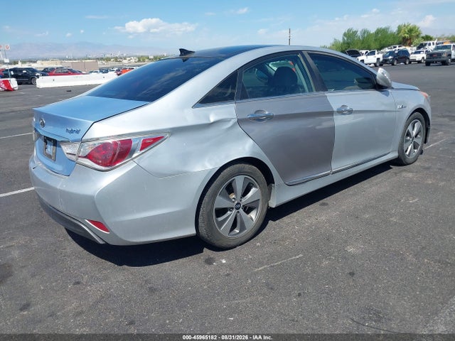 2012 Hyundai SONATA HYBRID 照片 4