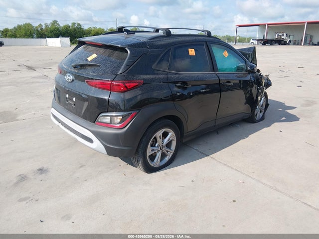 2023 HYUNDAI KONA SEL 4