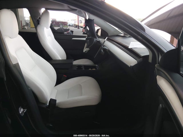 2023 TESLA MODEL Y PERFORMANCE DUAL MOTOR ALL-WHEEL DRIVE 5