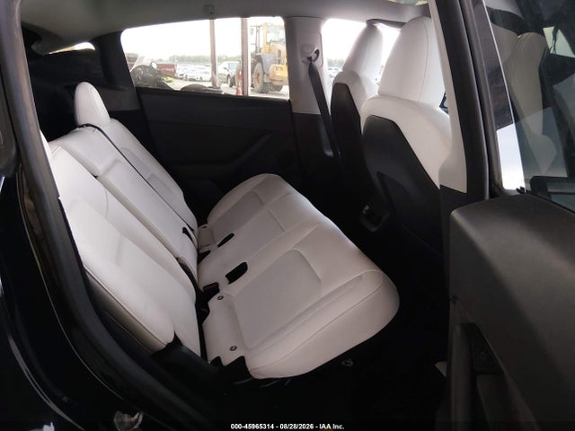 2023 TESLA MODEL Y PERFORMANCE DUAL MOTOR ALL-WHEEL DRIVE 8