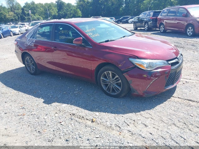 2016 TOYOTA CAMRY SE
