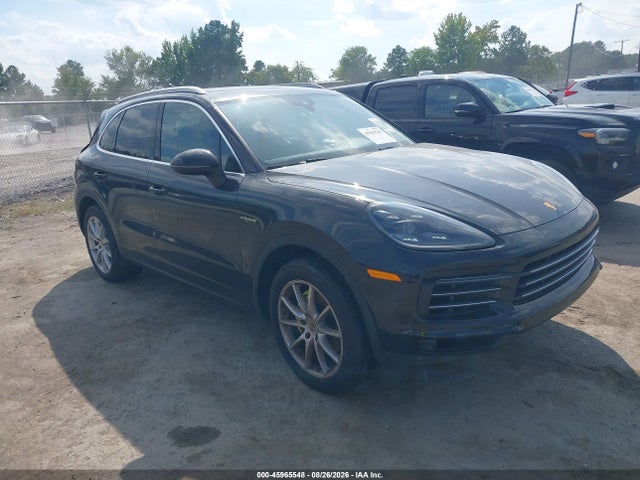 2022 PORSCHE CAYENNE PLATINUM EDITION