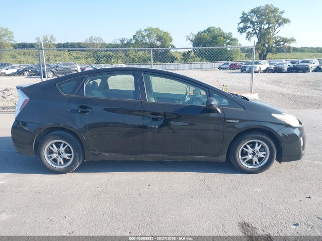 صورة 13 لـ 2010 Toyota PRIUS IV