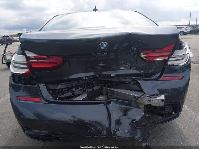 2017 BMW 740I 6