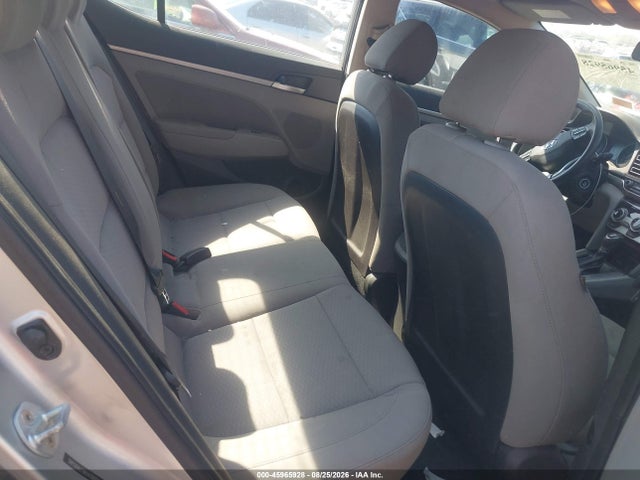 2019 HYUNDAI ELANTRA SEL 8