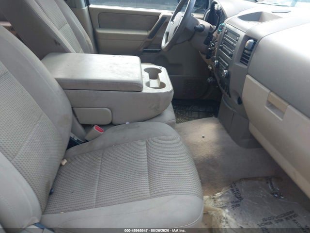 2010 Nissan TITAN SE 照片 5