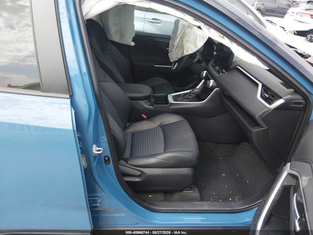 2023 TOYOTA RAV4 HYBRID XSE 5