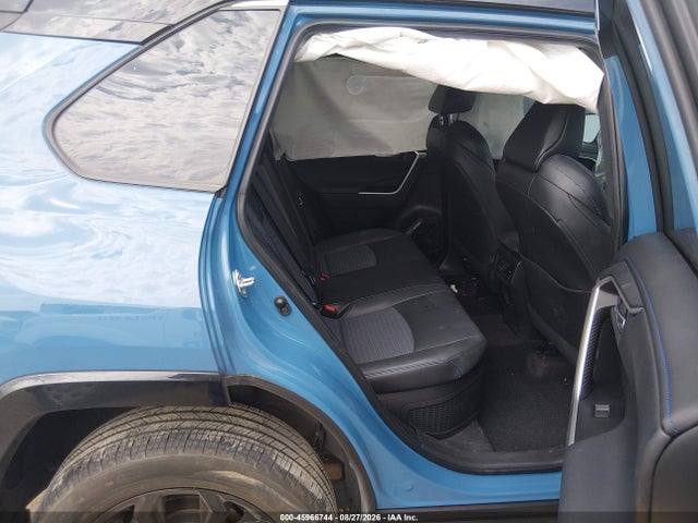 2023 TOYOTA RAV4 HYBRID XSE 8