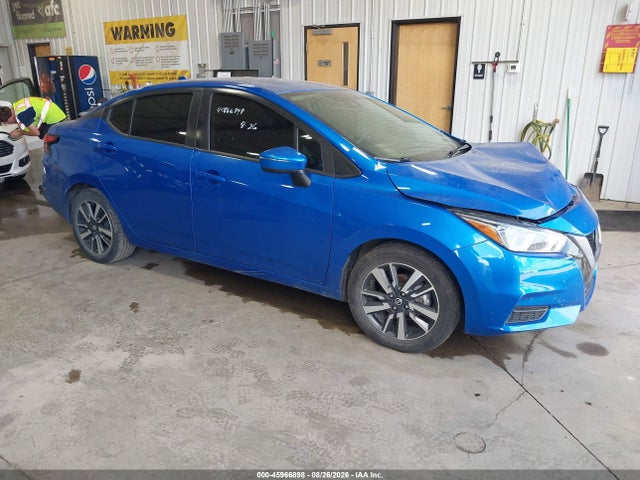 2021 NISSAN VERSA SV XTRONIC CVT