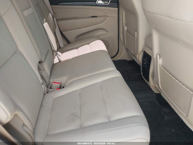 2019 JEEP GRAND CHEROKEE LAREDO E 4X4 8