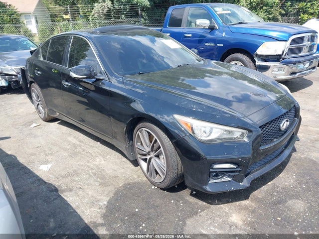 2014 INFINITI Q50 SPORT