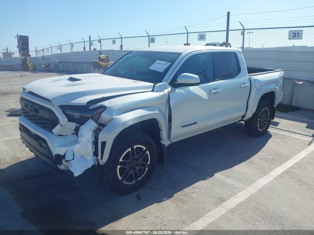 2026 TOYOTA TACOMA TRD SPORT 2