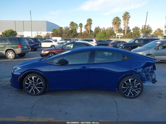 2026 TOYOTA PRIUS PLUG-IN HYBRID XSE 14