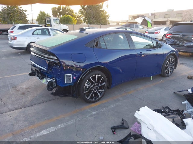 2026 TOYOTA PRIUS PLUG-IN HYBRID XSE 4