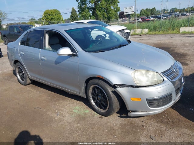 2006 VOLKSWAGEN JETTA 2.5