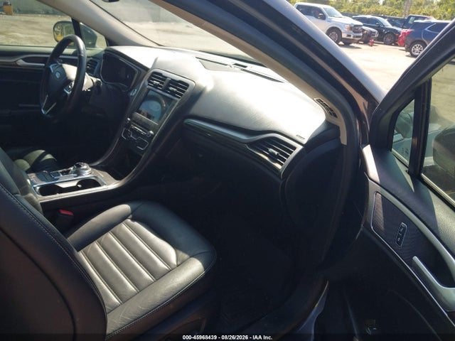 2017 FORD FUSION SE 5