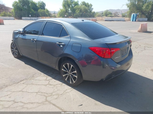 2017 TOYOTA COROLLA SE 3