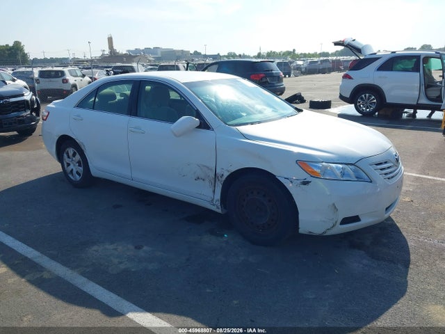 2009 TOYOTA CAMRY LE