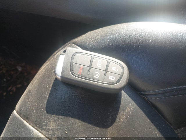 2019 JEEP CHEROKEE LATITUDE PLUS FWD 11