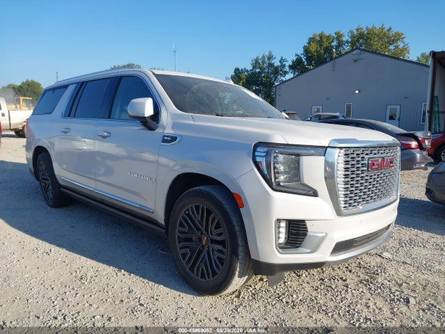 2022 GMC YUKON XL 4WD DENALI