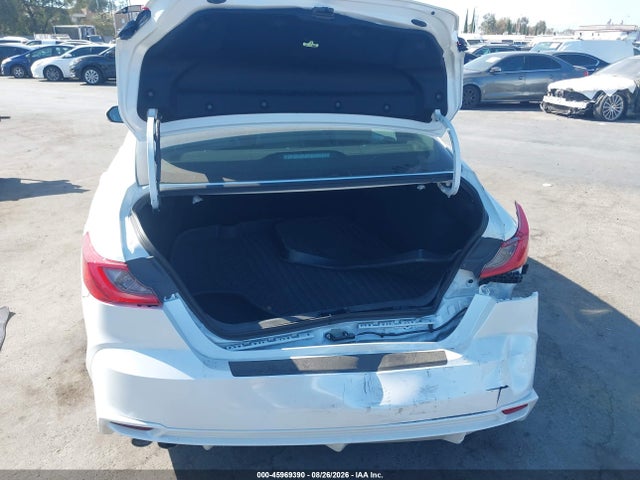 2025 TOYOTA CAMRY XSE 16