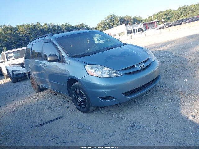 2006 TOYOTA SIENNA LE