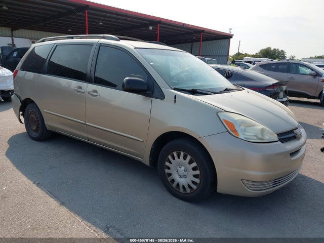 2005 TOYOTA SIENNA LE