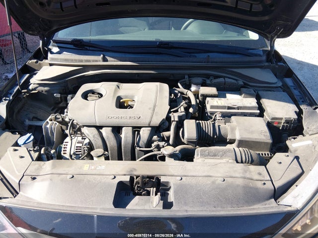 2020 HYUNDAI ELANTRA SE 10