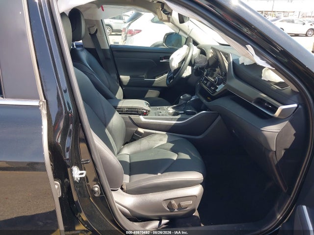 2026 TOYOTA HIGHLANDER HYBRID XLE 5