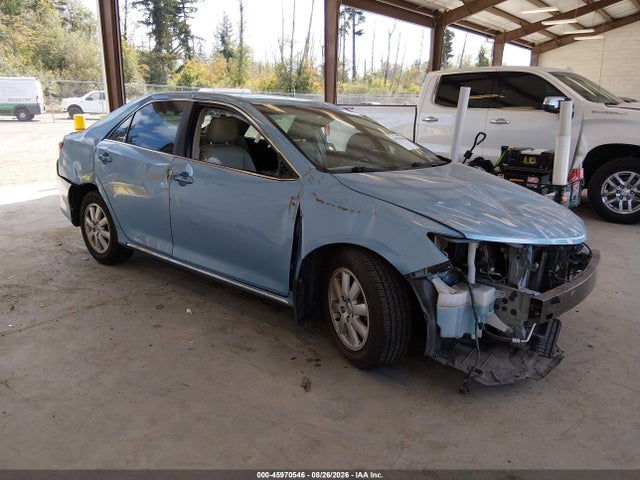 2013 TOYOTA CAMRY LE