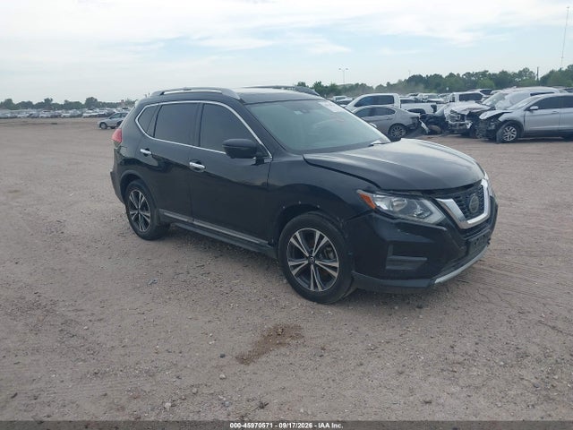 2017 NISSAN ROGUE SL