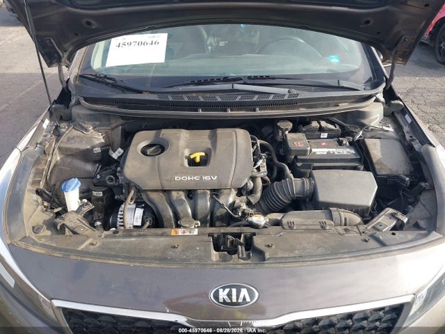 2017 KIA FORTE LX 10