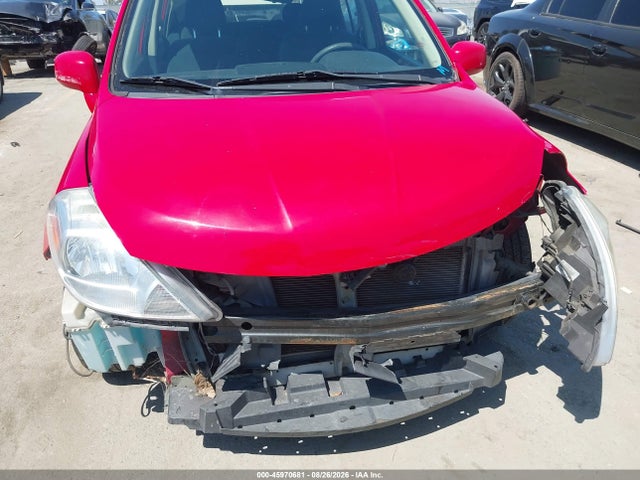 2010 Nissan VERSA 1.8S 照片 6