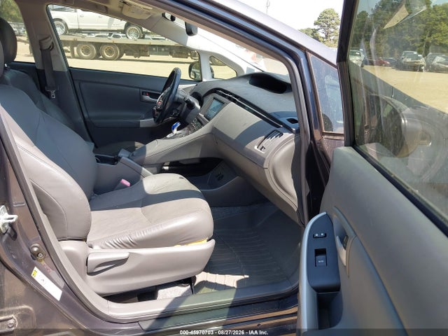 صورة 5 لـ 2010 Toyota PRIUS IV