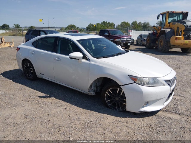 2013 LEXUS ES 